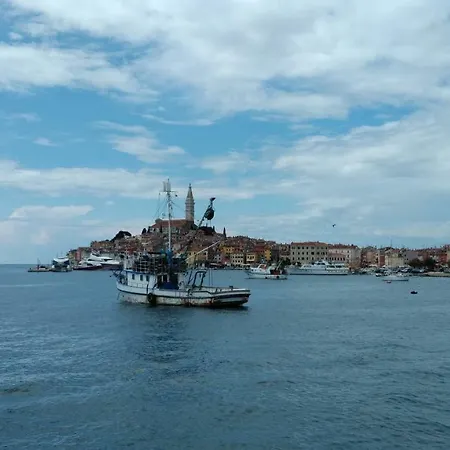 Anna's Two Terrace Apartman Rovinj